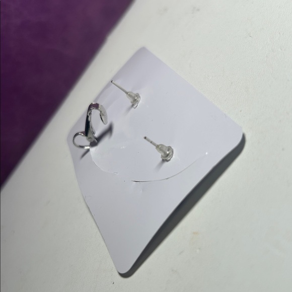 Chloe + Isabel Silver Tone Iridescent Crystal Ear Cuff & CZ Post - Picture 7 of 7